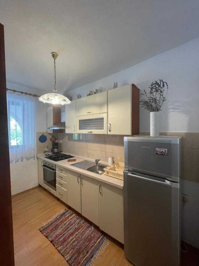 Apartment Benky Pićan المظهر الخارجي الصورة